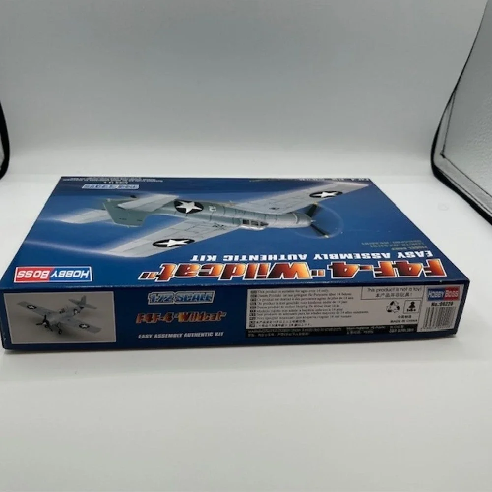 Hobby Boss F4F-4 Wildcat Easy Assembly Authentic Kit 1/72 Scale Model 80220